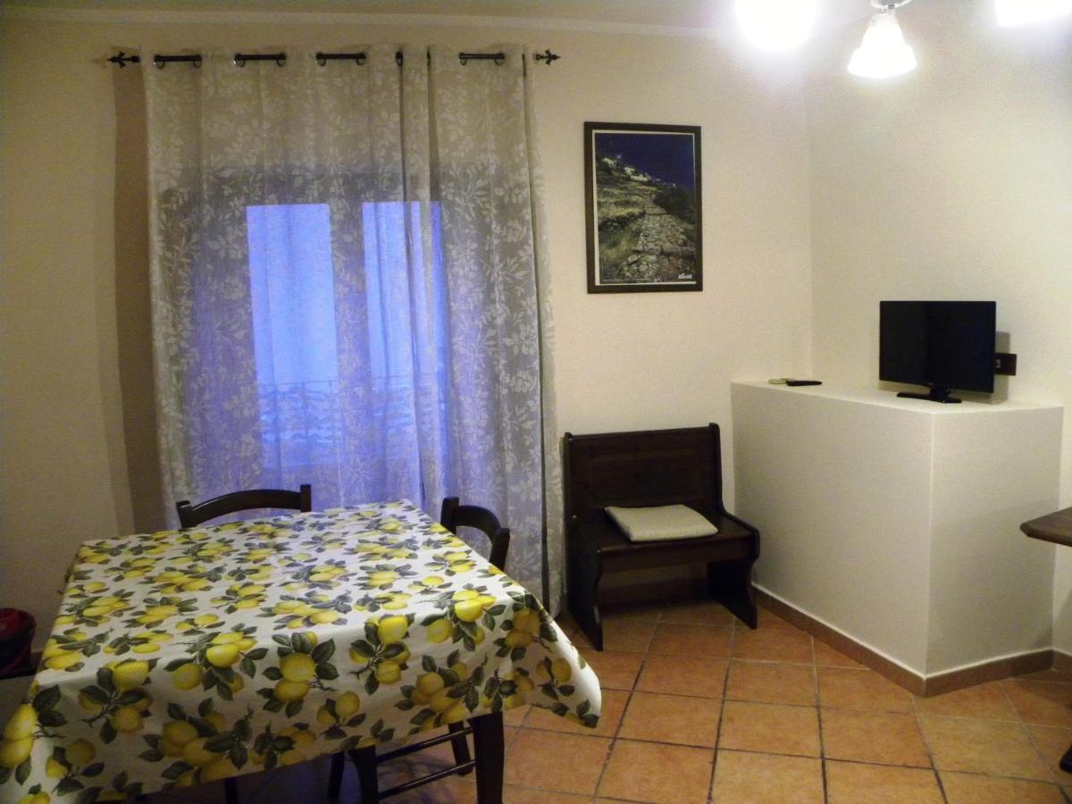 Case Vacanze Albamarina Lipari  Exterior foto